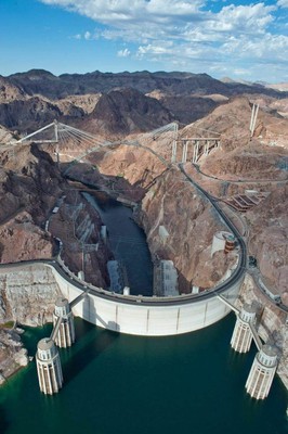Hoover Dam_011221A
