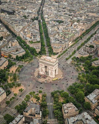 Paris_France_Instagram_082122A