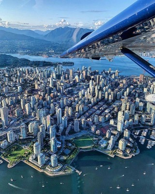 Vancouver_Canada_050622A