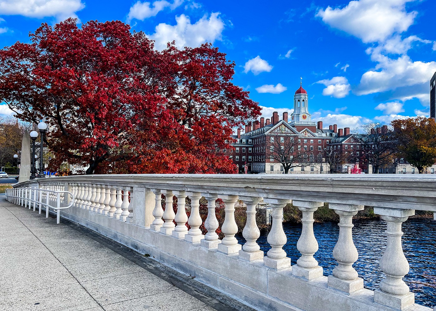 Harvard_University_120321A