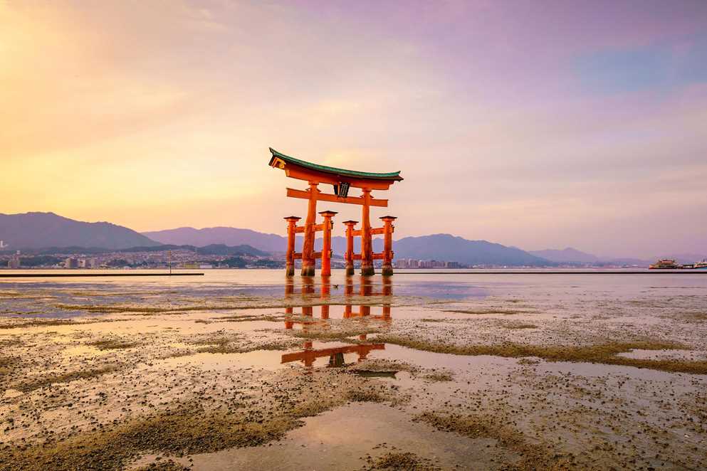 Itsukushima Shrine_102922A